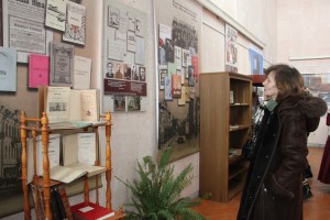 От наскальных рисунков до Национальной библиотеки: приглашаем на выставку «Адвечных кніг жывыя душы»