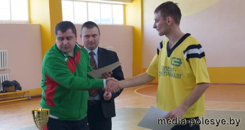 «Следственный комитет» - чемпион турнира по мини-футболу на кубок памяти воинов-афганцев «Следственный комитет» - чемпион турнира по мини-футболу на кубок памяти воинов-афганцев