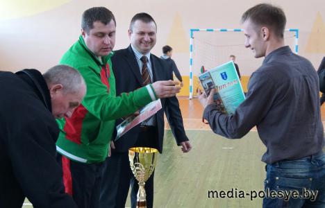 «Следственный комитет» - чемпион турнира по мини-футболу на кубок памяти воинов-афганцев «Следственный комитет» - чемпион турнира по мини-футболу на кубок памяти воинов-афганцев