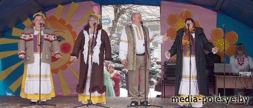 Без блина не масляна, или Как в Лунинце провожали Зиму