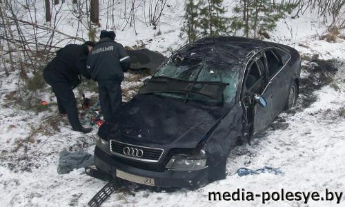 Россиянин перевернулся на «Ауди А6» в Лунинецком районе