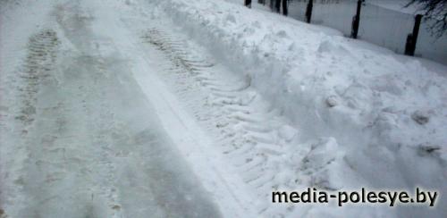 На Столинщине – перебои с электроэнергией и заметённые снегом дороги