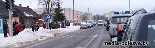 Возгорание в Лунинецкой СШ №4. Дети и персонал эвакуированы