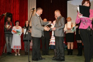 “На струнах сэрца”: песні і вершы таленавітых касцюкаўчан спадабаліся ўсім “На струнах сэрца”: песні і вершы таленавітых касцюкаўчан спадабаліся ўсім