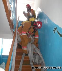 Плановые учения спасателей Столинского РОЧС продолжаются