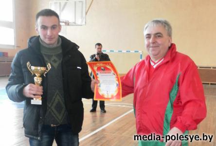 Работники здравоохранения Столинщины продемонстрировали свою физподготовку