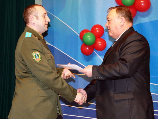 И в шутку, и всерьёз. В Поставах отметили День защитников Отечества (+ фото)