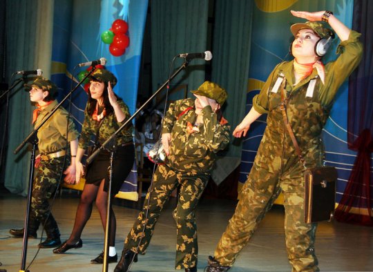 И в шутку, и всерьёз. В Поставах отметили День защитников Отечества (+ фото)