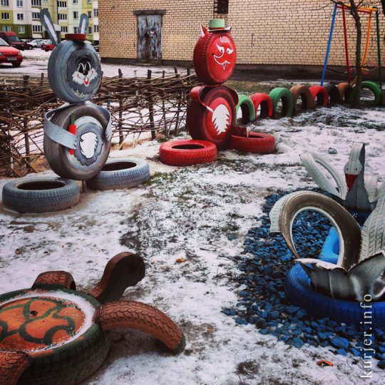 Фотоокна. Послесловие к зиме-2013. Про двор