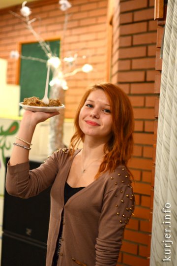 В Молодёжном центре бесплатно угощали солдатской кашей