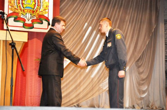 Слонимская милиция торжественно отметила свой день