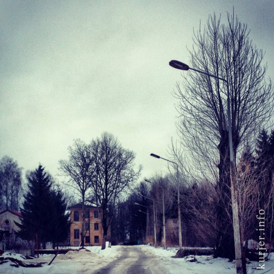 Фотоокна. Мобильником. Про бывший госпиталь