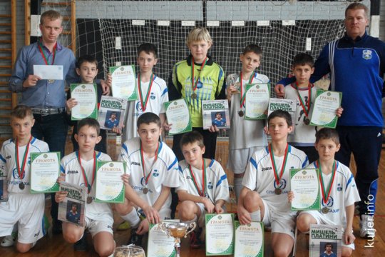 Юные футболисты Слуцка одержали уверенную победу