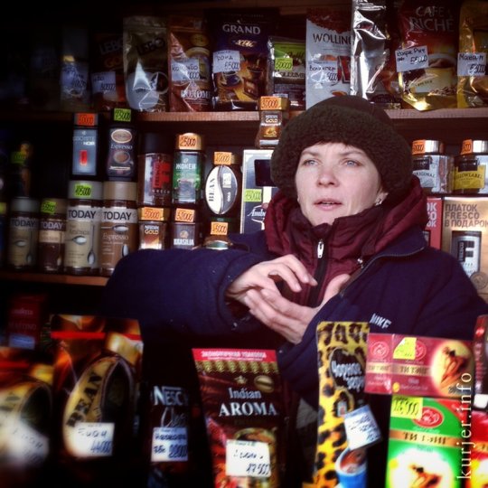 Фотоокна. На Слуцком рынке