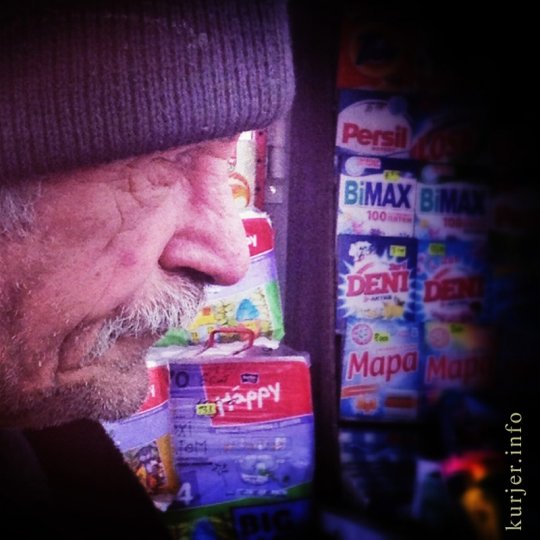 Фотоокна. На Слуцком рынке