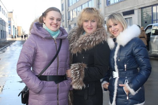 Первый весенний праздник встречали торжественно