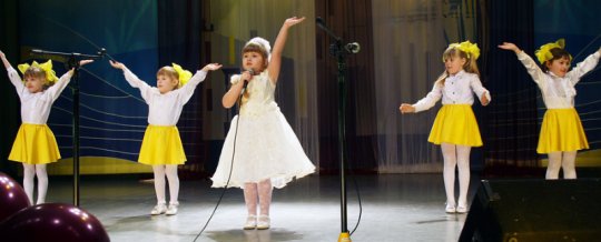 Все слова, цветы и песни — женщинам (+фото)