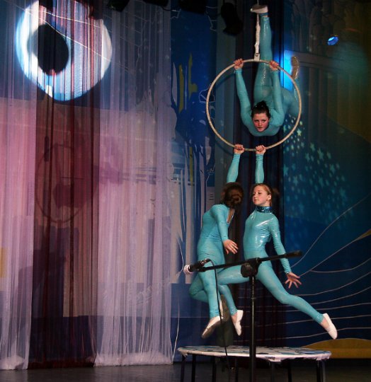 Все слова, цветы и песни — женщинам (+фото)