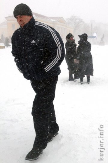 Фотоокна. Мартовская метелица. Часть 3. Первая жертва стихии