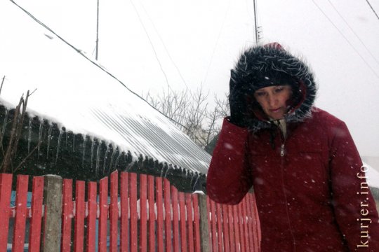 Фотоокна. Мартовская метелица. Часть 3. Первая жертва стихии