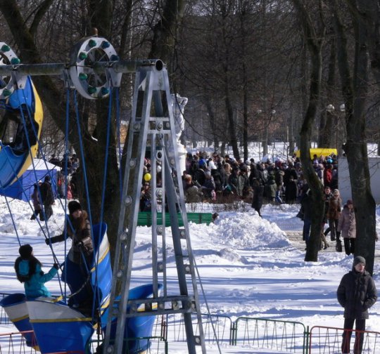 В Барановичах провожали Масленицу и прощали друг друга