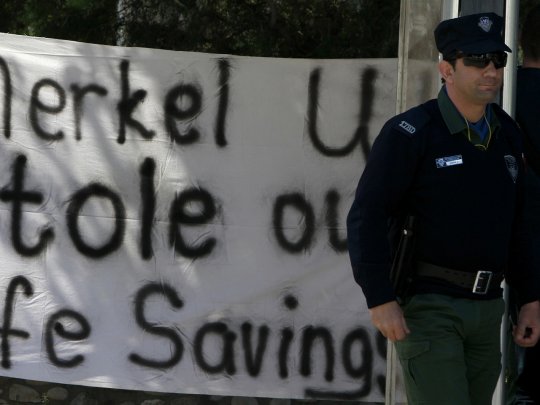 Кипр перенес голосование по налогу на вклады