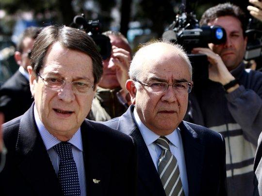 Кипр перенес голосование по налогу на вклады