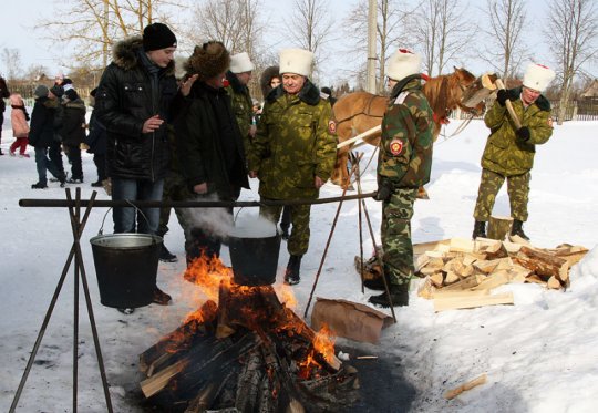 Как в СШ №3 Масленицу праздновали (+фото)
