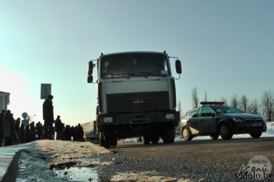 Сегодня в Молодечно девушка попала под «МАЗ»