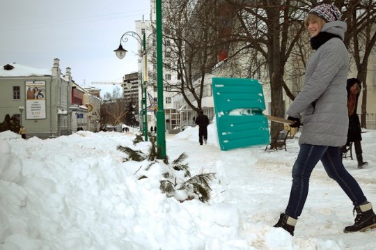 Фоторепортаж: Могилёв расчищают от снега 