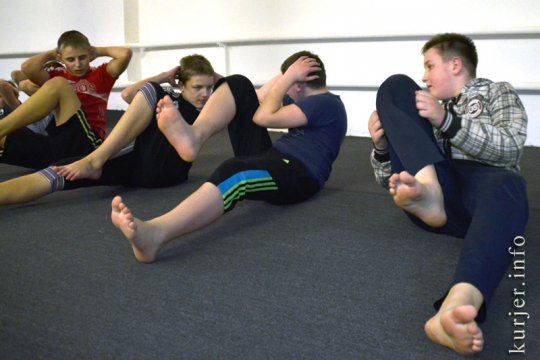 В Слуцке начала работу секция по рукопашному бою