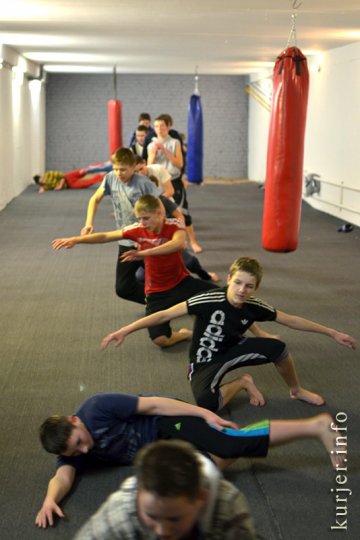 В Слуцке начала работу секция по рукопашному бою