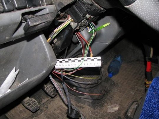 В Молодечно подросток пытался угнать микроавтобус на глазах у хозяина