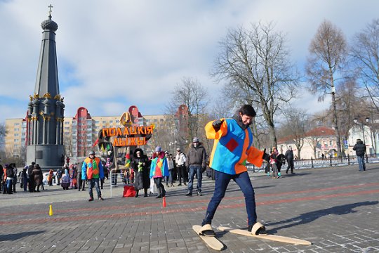 Полоцк проводил зиму: фотоотчет 