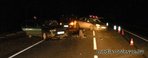 На М 10 в Лунинецком районе служебный Volkswagen стал причиной столкновения четырёх машин На М 10 в Лунинецком районе служебный Volkswagen стал причиной столкновения четырёх машин