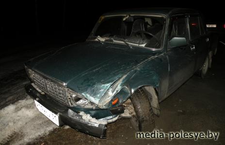 На М 10 в Лунинецком районе служебный Volkswagen стал причиной столкновения четырёх машин На М 10 в Лунинецком районе служебный Volkswagen стал причиной столкновения четырёх машин