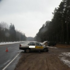 УАЗ подрезал такси