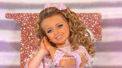 6-летняя девочка стала миллионером и открыла свой бизнес 6-летняя девочка стала миллионером и открыла свой бизнес