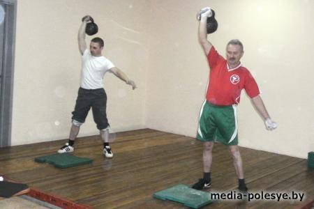 Медработники Столинщины вернулись с наградами с областной спартакиады