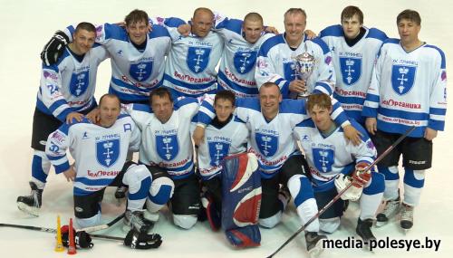 Хоккейный клуб «Лунинец» - чемпион кубка Надежды!