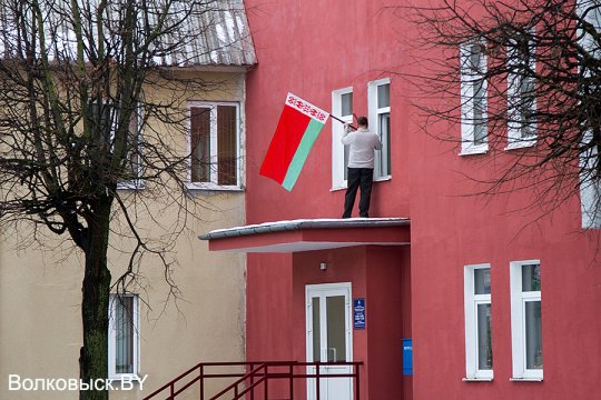 Шел пятый месяц зимы