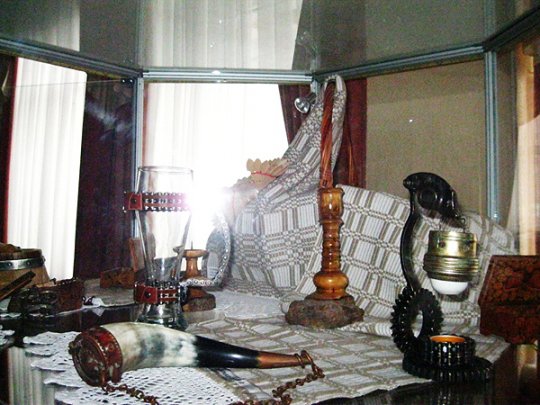 Драўляныя вырабы магілёўскага разьбяра экспануюцца ў абласным цэнтры