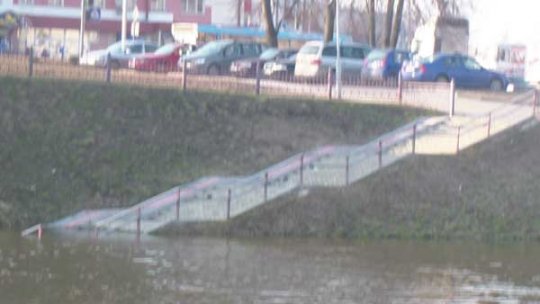 Засталося 25 сантыметраў (+фота)