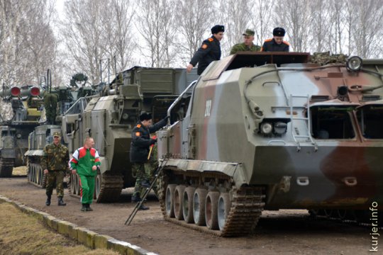 Зенитная ракетная бригада открыла двери