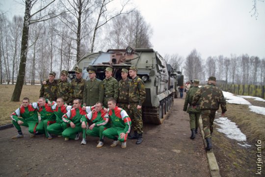 Зенитная ракетная бригада открыла двери