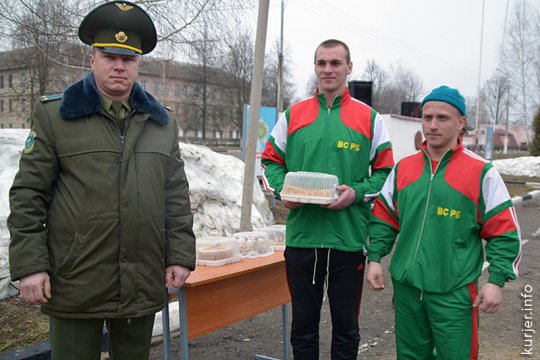 Зенитная ракетная бригада открыла двери