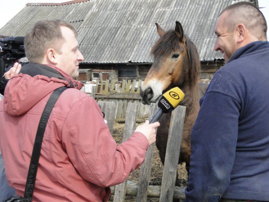 Лиозненскую деревню посетили волонтеры Красного Креста
