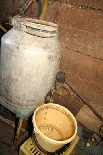 В Речице ликвидирован подпольный алкогольный мини-завод