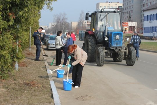 Наводим порядок: фотоотчет с республиканского субботника