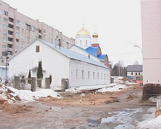 Дорога к храму (фото)